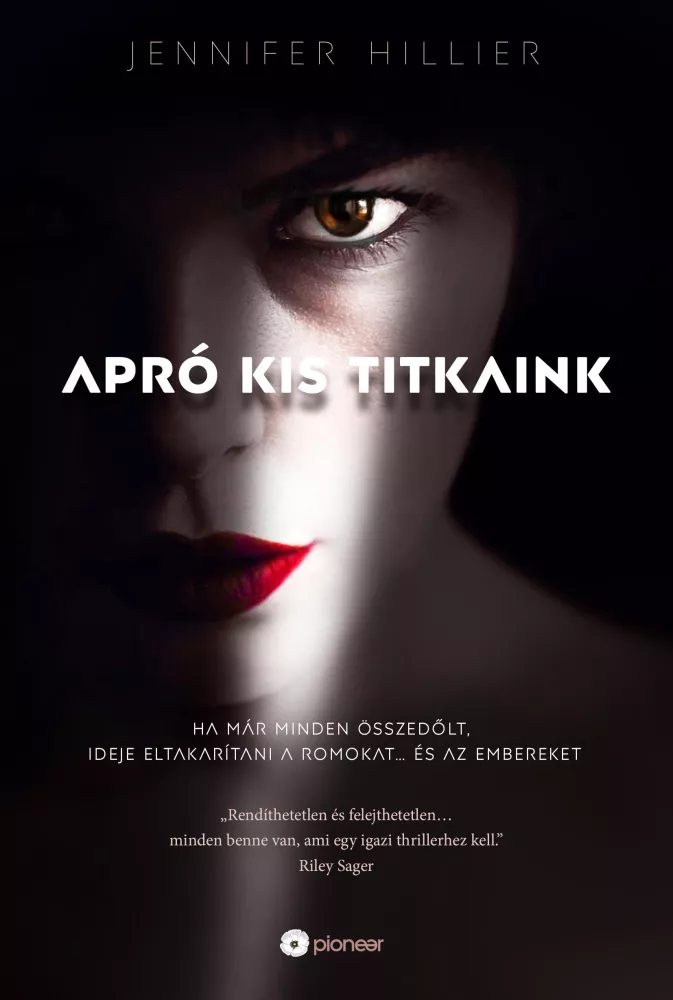 Apró kis titkaink borító